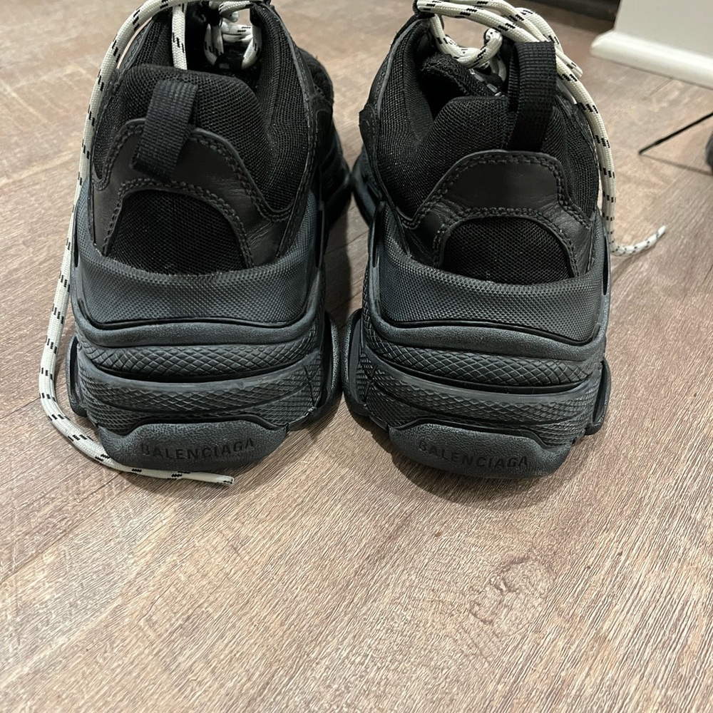Balenciaga triple s - Picture 3 of 4